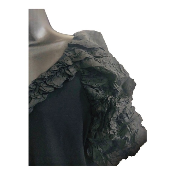 Andrew Marc NY black v-neck‎ ruffle puffy neckline exaggerated sleeve top shirt - Picture 12 of 16